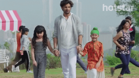 confused kullfi kumarr bajewala GIF by Hotstar