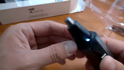 atomkeep giphygifmaker GIF