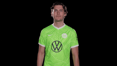 Look Here Reaction GIF by VfL Wolfsburg