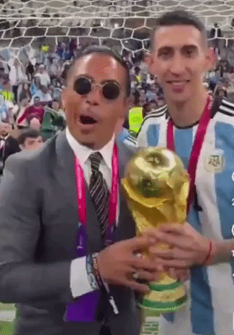 richardpuzzitiello wow saltbae world cup GIF