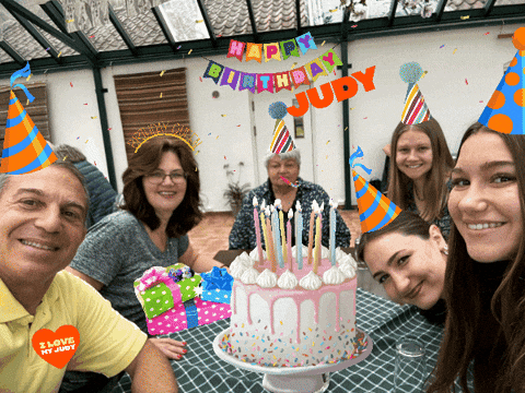 yoremomm8822 giphygifmaker giphyattribution GIF