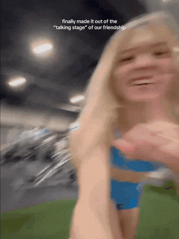 Sabrinacesta GIF
