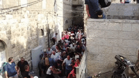 Police Fire Tear Gas at Muslim Worshipers Attempting to Enter Temple Mount