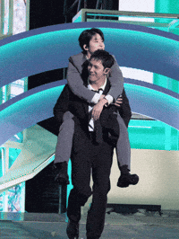 Kimmingyu Jeonwonwoo GIF