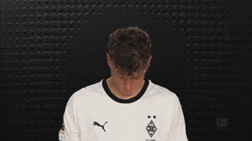 Look Up Borussia Moenchengladbach GIF by Bundesliga