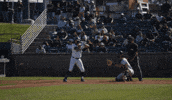 Eaters GIF by UCI Athletics