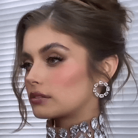 Ignacia Fernández GIF