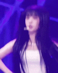 Billlie GIF