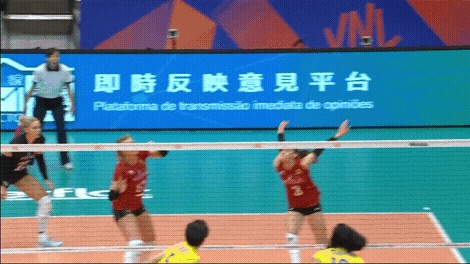Get Ready Wow GIF by Volleyball World