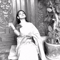Sadiaurmi GIF