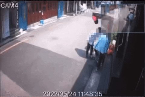 a0562ab096a24a46aad04ced9ce4af05 giphyupload GIF