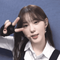 Chaehyun GIF