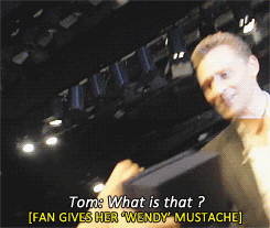 tom hiddleston f GIF