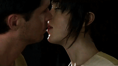 QuanticDream giphyupload love kiss loveyou GIF
