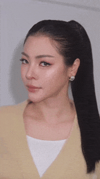 Faye GIF
