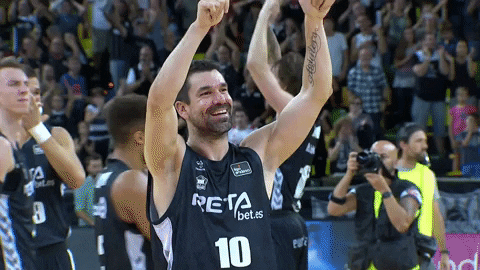 Liga Endesa Hello GIF by ACB