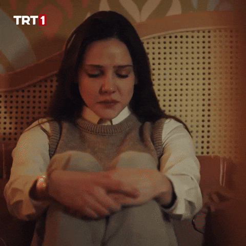 Sad Alina Boz GIF by TRT