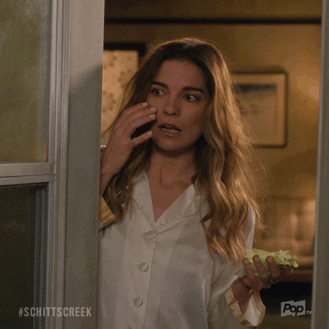 Scared Pop Tv GIF by Schitt's Creek