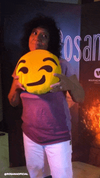 rosana arbelo sospechoso GIF