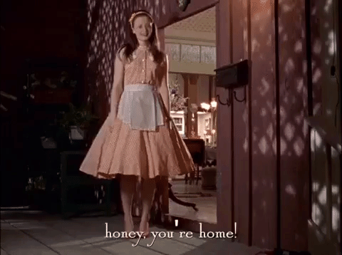 season 1 netflix GIF by Gilmore Girls 