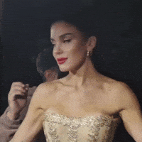Cata Vallejos GIF