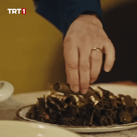 Dinner Eat GIF by TRT