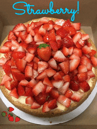 Strawberry GIF by Cheesecake_Cutie