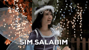 kit kat magic GIF