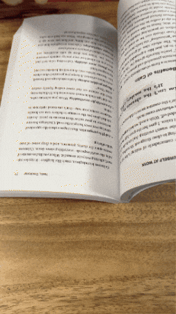 Right Here Page GIF by VaynerSpeakers