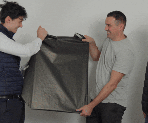 kalteswasser giphyupload kalteswasser kalteswasser kundeninterview svit zürich kalteswasser GIF