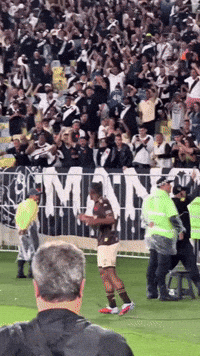Gomez Andreas GIF
