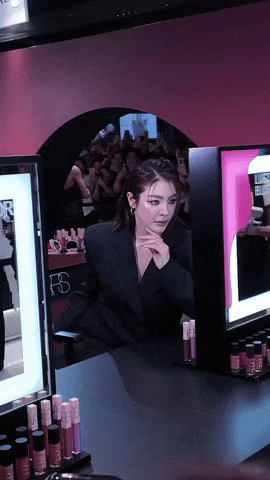 Faye GIF