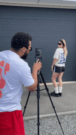 lauthelabel giphygifmaker GIF