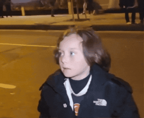 skaragoz giphygifmaker besiktas cocuk GIF