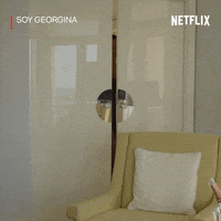 Puerta Hello GIF by Netflix España