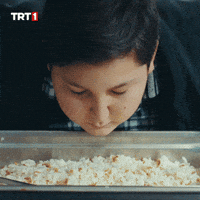 Hungry Smell GIF by TRT