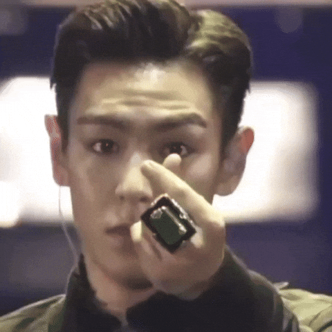 Choi Seung Hyun Top GIF