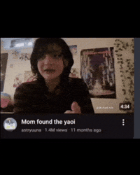 Youtube Yuri GIF