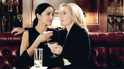 gillian anderson GIF