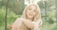 me enamore GIF by Shakira
