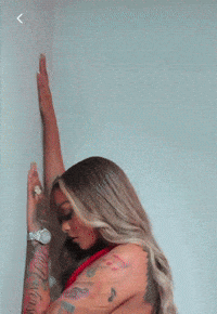 Perversa GIF