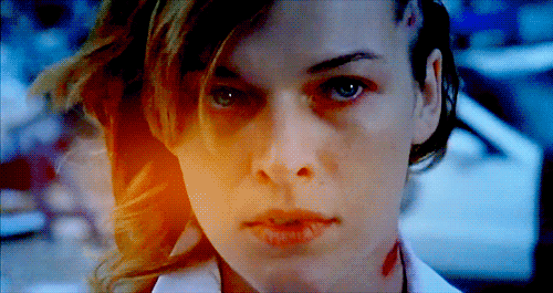 milla jovovich GIF