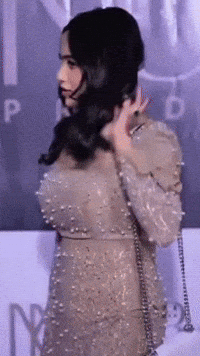 Manisha GIF