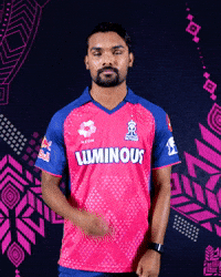 Watching Halla Bol GIF by Rajasthan Royals