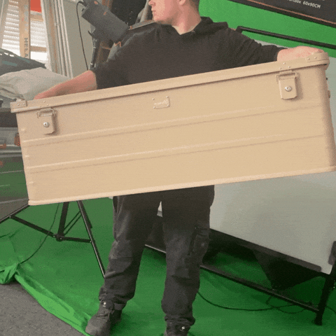 Kiste Khaki GIF by anndora