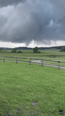 Large Funnel Cloud Captured on Camera as Beryl Remnants Hit Western Kentucky