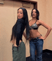 Lara Marz GIF
