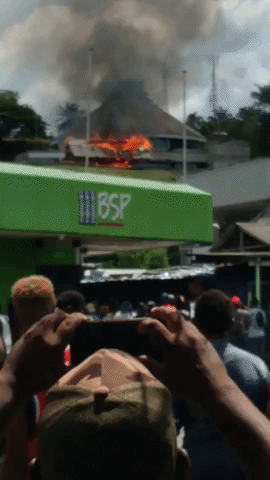Buildings Burn in Honiara as Protesters Call for Prime Minister's Resignation