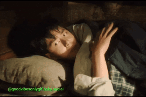 marifanaccount  GIF