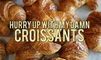 Croissant GIF